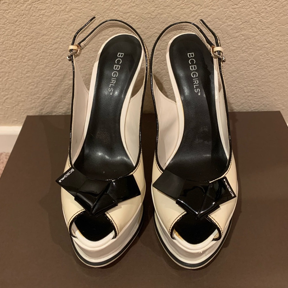 BCBG Platform Pumps
